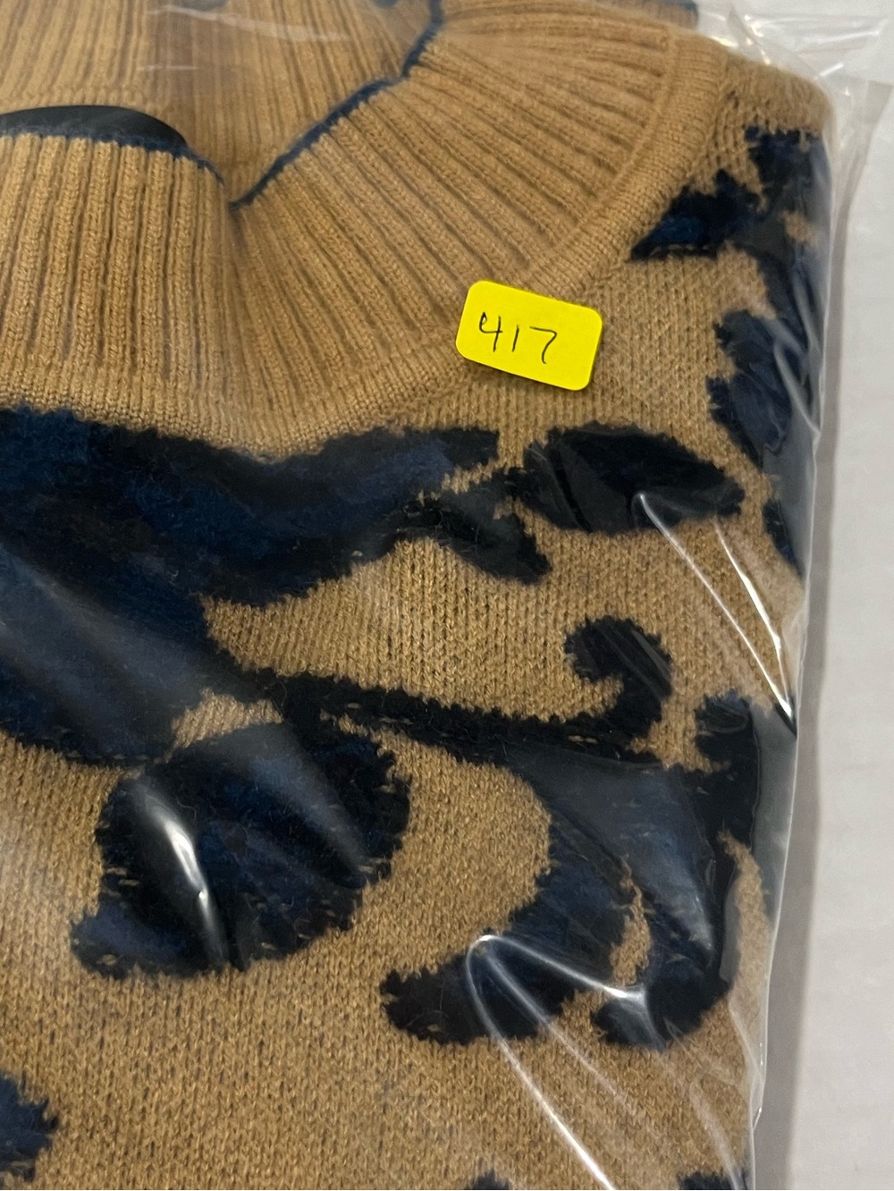 ANN TAYLOR FLORAL JACQUARD SWEATER ONE OF A KIND SAMPLE PIECE (417) - Picture 16 of 16